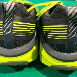 Hoka  one one Challenger ATR 5 trail running shoes/ running size 12